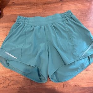 Lulu lemon shorts (long)